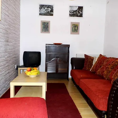 Hotel Fukas - Anenska Bratislava